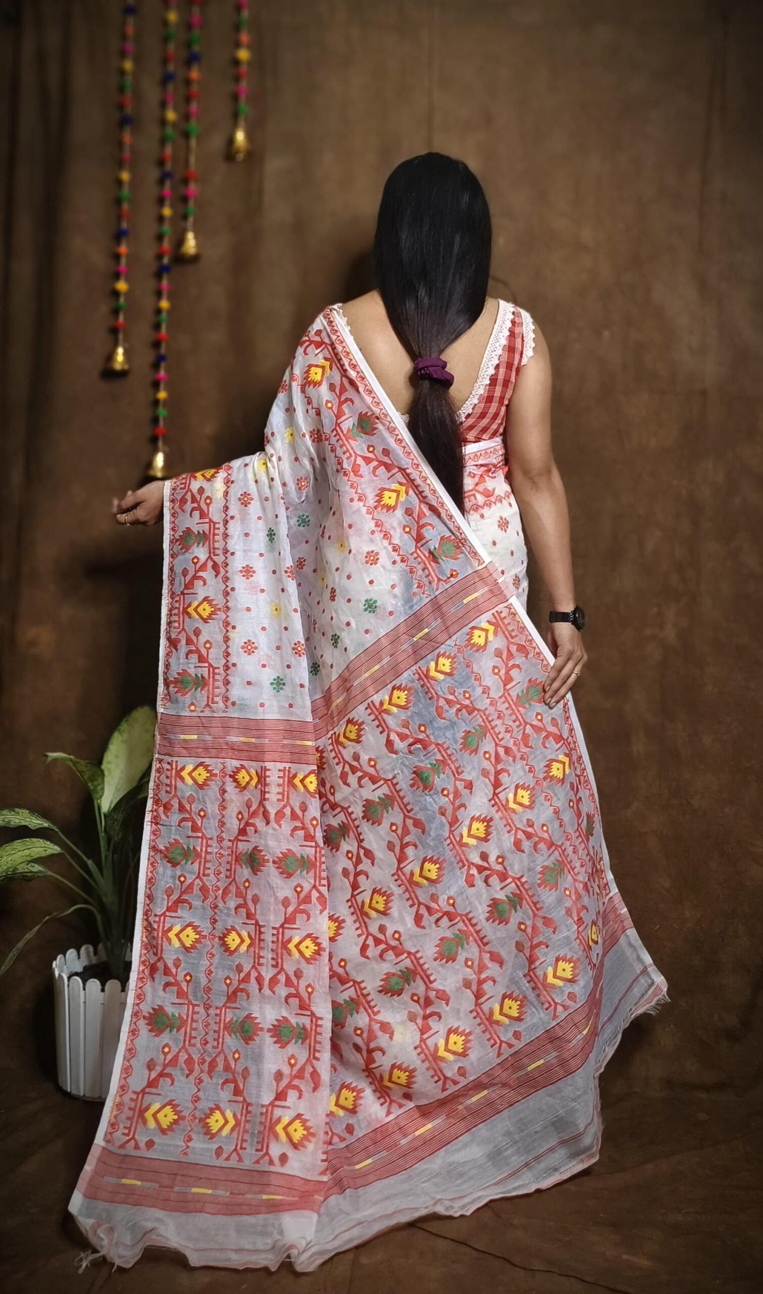 Poddo Dhakai Jamdani Sharee - Image 3